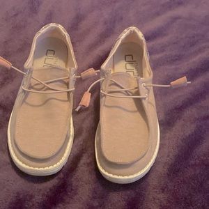 Hey Dude Shoes